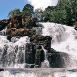 Parangloe Waterfall   Indonesia